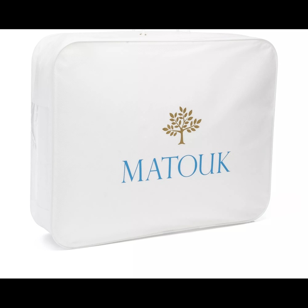 Matouk liberto pillow king new